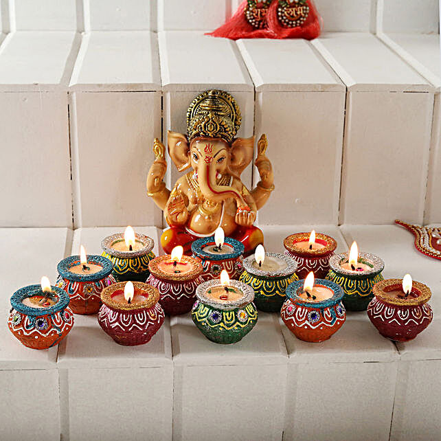 Buy Send Ganesha Idol Hand Painted Matki Diyas Online FNP