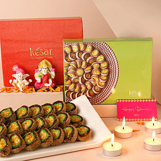 Buy Send Prosperous Diwali Sweets With Idols N Candle Online FNP