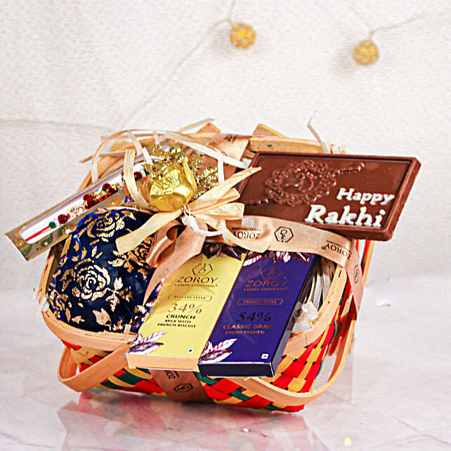 Buy Send Bhaiya Bhabhi Rakhi With Chocolate Hamper Online Fnp