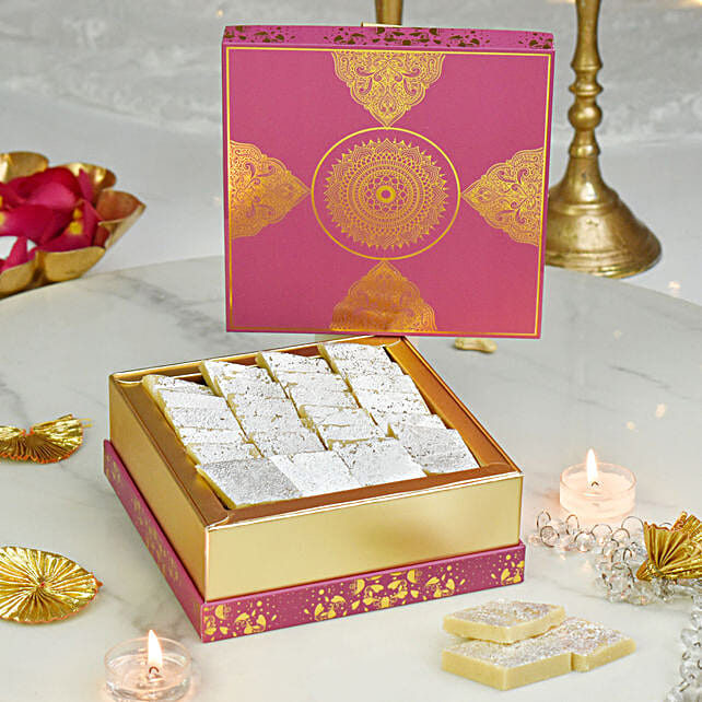 Kaju Katli Gold And Pink Box Grams Uae Gift Kaju Katli Gold And