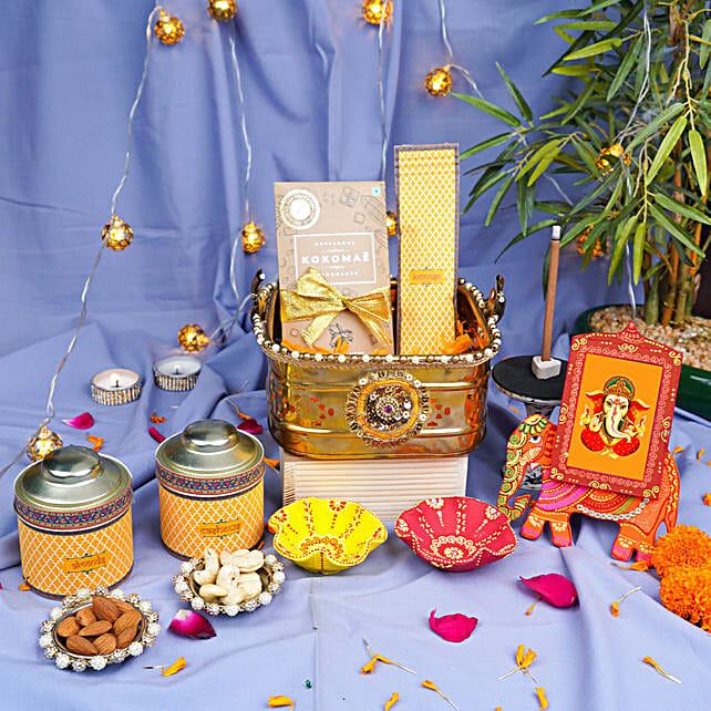 Rajsi Traditional Diwali Hamper bahrain | Gift Rajsi Traditional Diwali ...