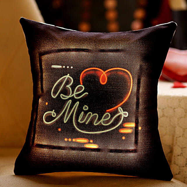 led heart cushion
