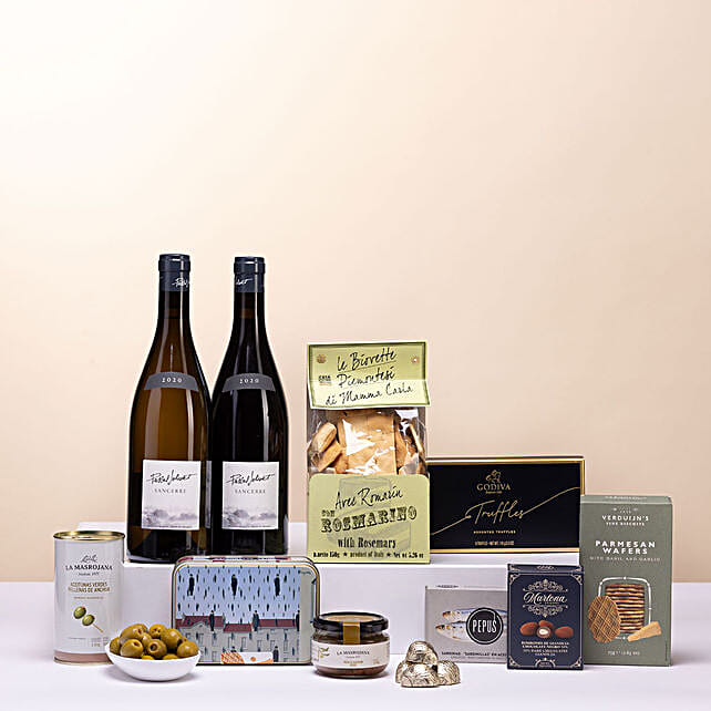 Hospitality Gift Deluxe With Pascal Jolivet Wines And Sweet Treats