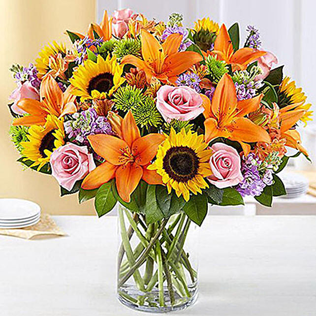 Vibrant Bunch Of Flowers kuwait Gift Vibrant Bunch Of Flowers FNP