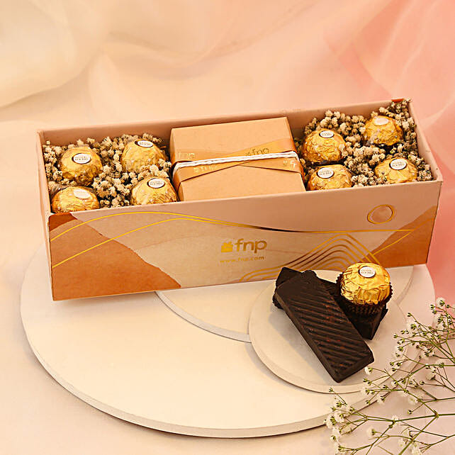 Sprinkle Of Sweetness Hamper kuwait Gift Sprinkle Of Sweetness Hamper