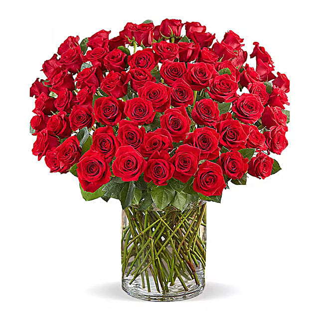 Ravishing 100 Red Roses In Glass Vase kuwait Gift Ravishing 100 Red