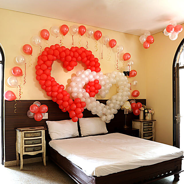 Featured image of post Anniversary Surprise Valentine Room Decoration / #romantic #roomdecor #valentinesday #valentinesday2020 #romanticroomdeccorideas #bedroomdecoration #flowerheartdecoration room bed decoration for special occasions | @mr.