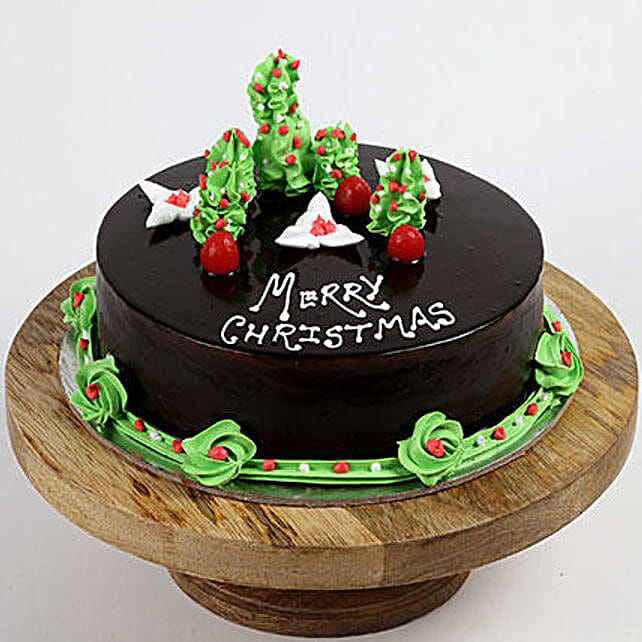 Creamy Christmas Tree Vanilla Cake, Half Kg Eggless