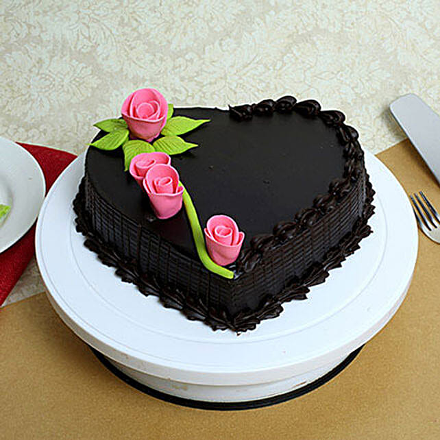 Delicious Heart Shaped Truffle Cake 1 Kg Gift Double Heart