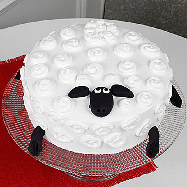 Shaun The Sheep Black Forest Cake 3kg Eggless Gift Cream