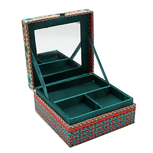 Buy/Send Vanity Box Online- FNP