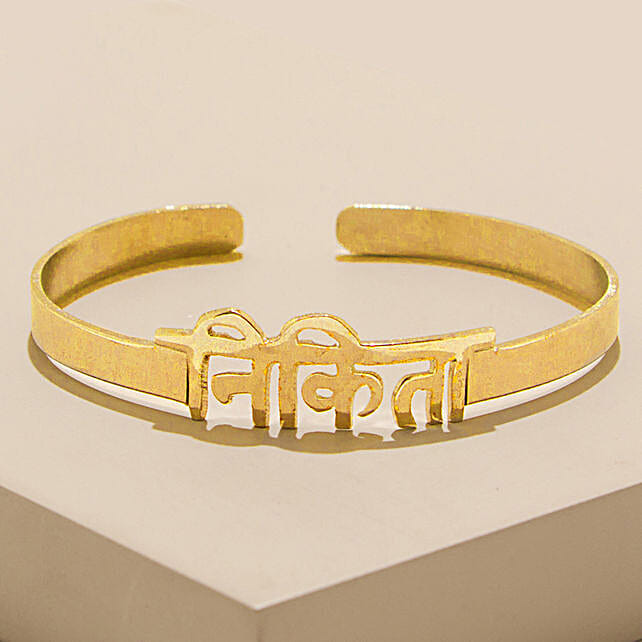 Buy/Send Personalised Hindi Name Bracelet Online FNP