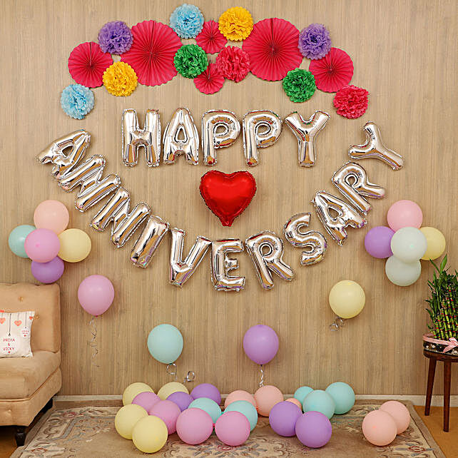 Colourful Anniversary Surprise Gift Balloon Decoration For Anniversary Online Ferns N Petals,What Do Cats Like To Play With