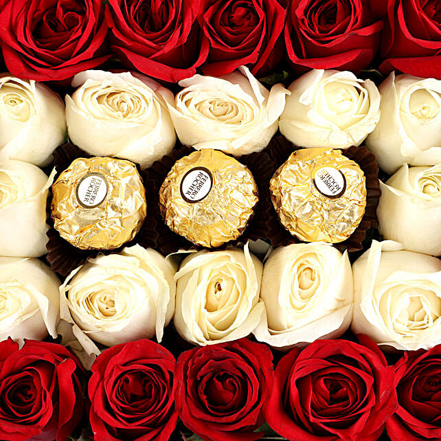 Buy Send White Amp Red Roses Love Box Online Ferns N Petals Buy Send White Amp Red Roses Love Box Online Ferns N Petals