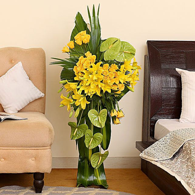 Buy/Send Yellow Flowers Arrangement Online- FNP