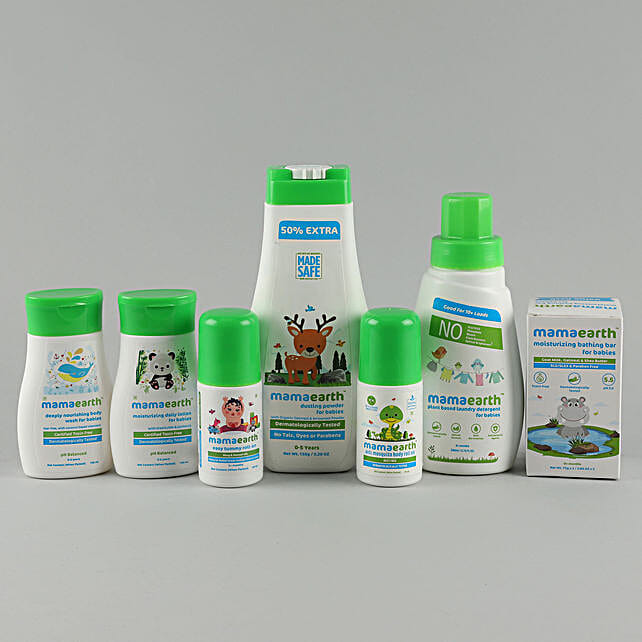mamaearth baby essentials hamper kit