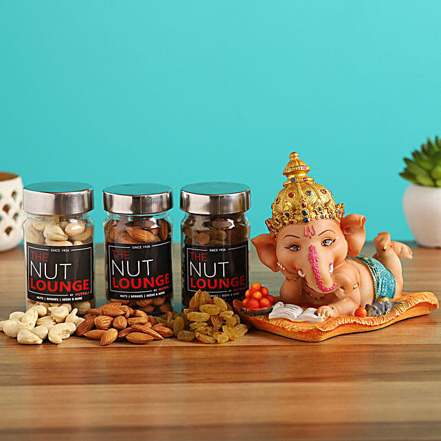 Buy/Send Cute Ganesha Idol With Dry Fruits Combo Online FNP