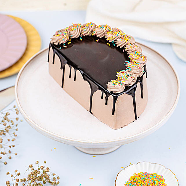 Buy Send Chocolate Sprinkles Half Cake 1 Kg Online Ferns N Petals