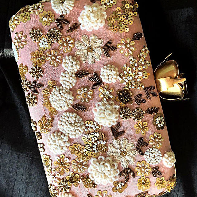 Buy Send Lovely Baby Pink Clutch Bag Online FNP buy-send-lovely-baby-pink-clutch-bag-online-fnp