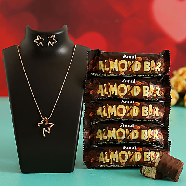 Buy/Send Amul Almond bar Chocolates With Earrings & Pendant Online FNP