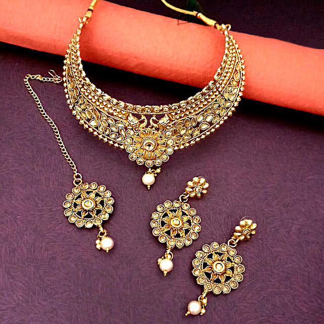 necklace set with maang tikka online