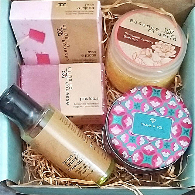 Essence Of Earth Revitalizing Skincare Hamper