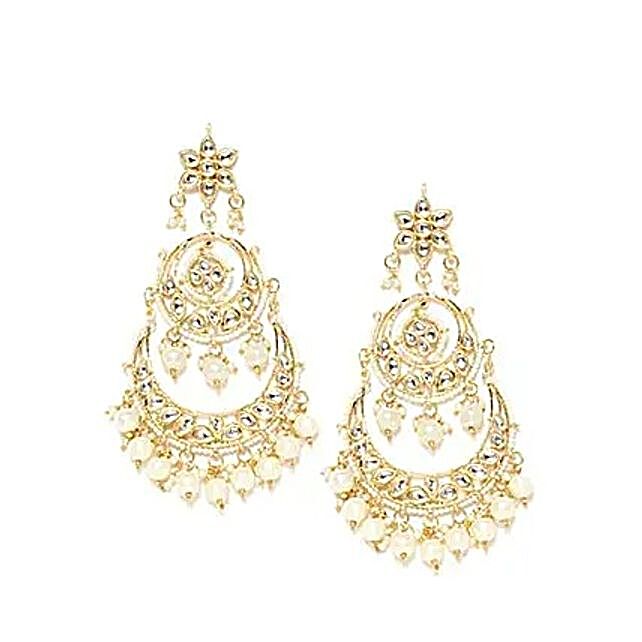 Buy/Send Fashionable Gold Color Kundan Earrings Online- FNP