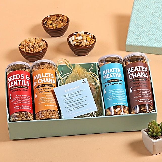 Buy/Send Omay Foods Savory Flavors Gift Box Online FNP