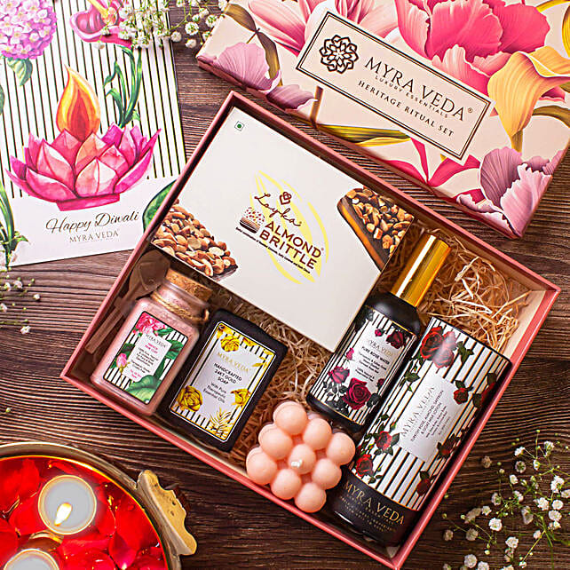 Buy/Send Myra Veda's 'LUXURY ESCAPE' Diwali Heritage Hamper Online- FNP