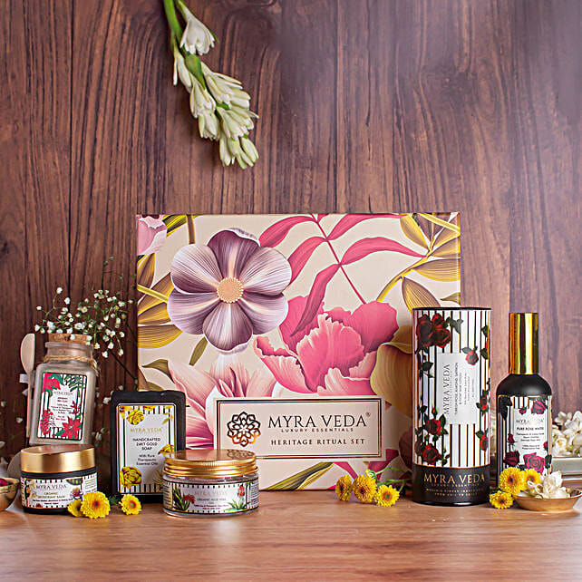 Buy/Send Myra Veda Skin Care Beauty Hamper Online- FNP