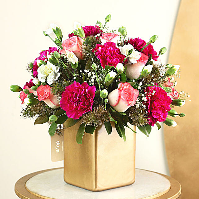 Buy/Send Pure Delight Floral Vase Online FNP