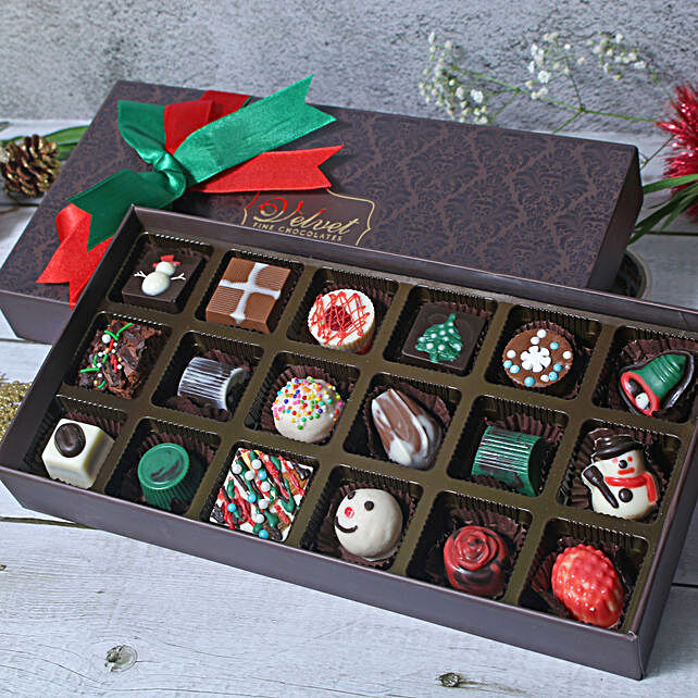 Buy/Send Christmas Divine Chocolate Box Online- FNP