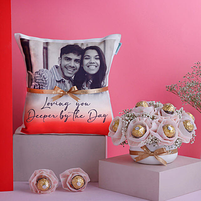 Buy Send Promise Of Love Personalised Cushion Combo Online FNP buy-send-promise-of-love-personalised-cushion-combo-online-fnp
