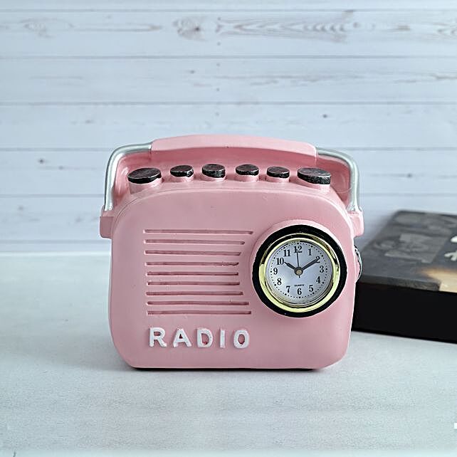 Vintage Radio In Pink 1 