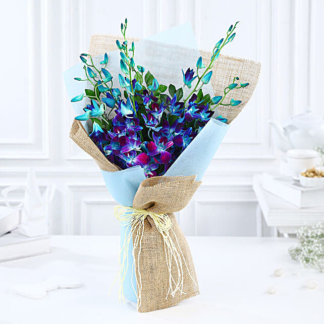 Fnp Blue Roses Buy/Send FNP-Blue 6 Blue Orchids Jute Wrapped Bouqet Bouquet 1 unit ...