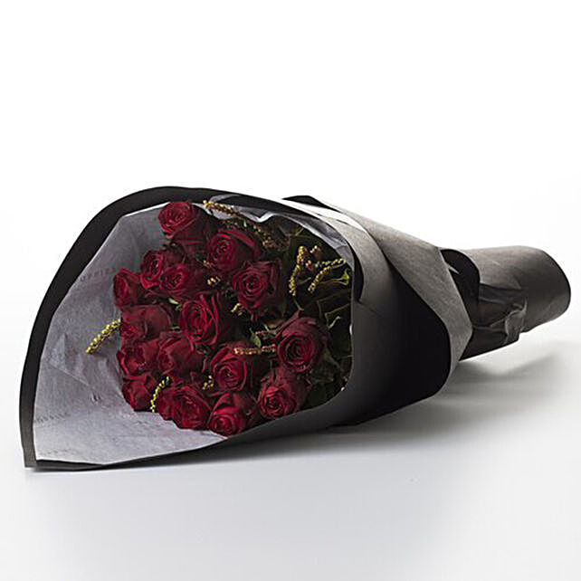 Splendid Bouquet Of Grade Red Roses