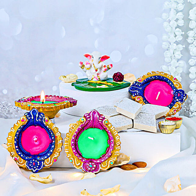 Diwali Radiance Gifts set newzealand Gift Diwali Radiance Gifts set FNP