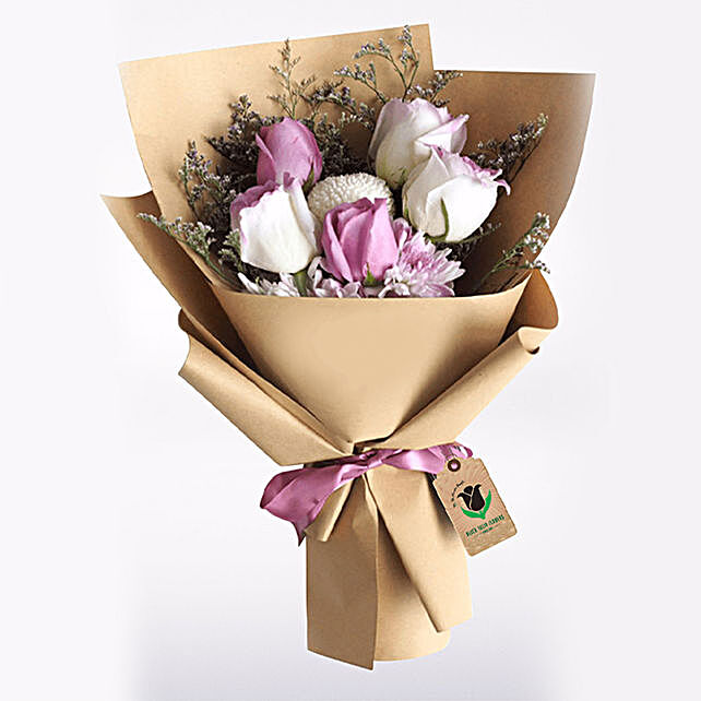 Purple And White Roses Bouquet Deluxe Qatar Gift Floral Bouquet Online Ferns N Petals