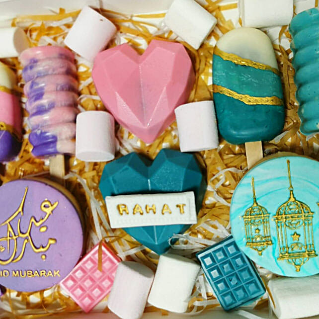 Eid Goodies Box qatar Gift Eid Goodies Box FNP