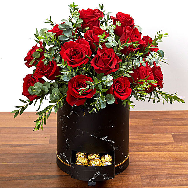 Gift 30 Red Roses Box Arrangement