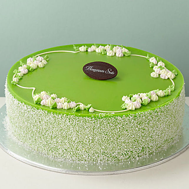 Pandan Kaya Cake 7 Inches Singapore Gift Pandan Layer Cake Ferns N Petals