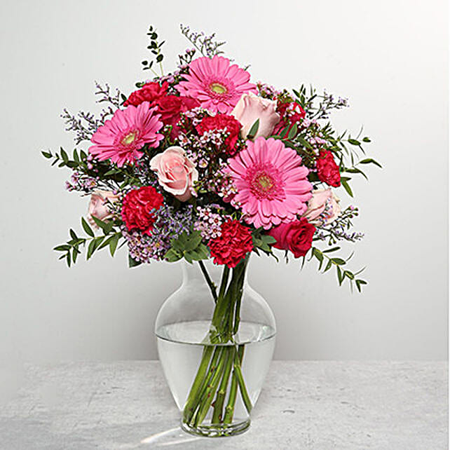 Mixed Flowers In Glass Vase uae Gift Mixed Flowers In Glass Vase FNP