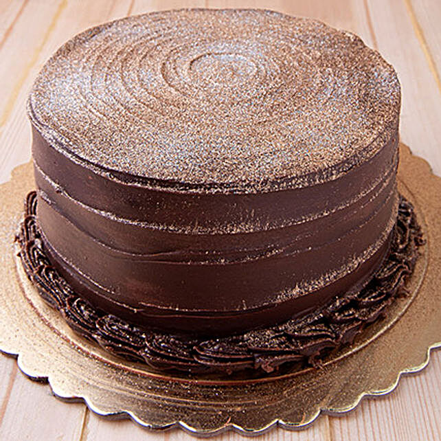 12 Portion Chocolate Fudge Cake In Uae Gift 12 Portion Chocolate Fudge Cake Ferns N Petals