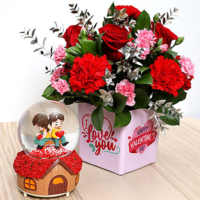 Valentines Flower Vase And Musical Idol In Uae Gift Valentines