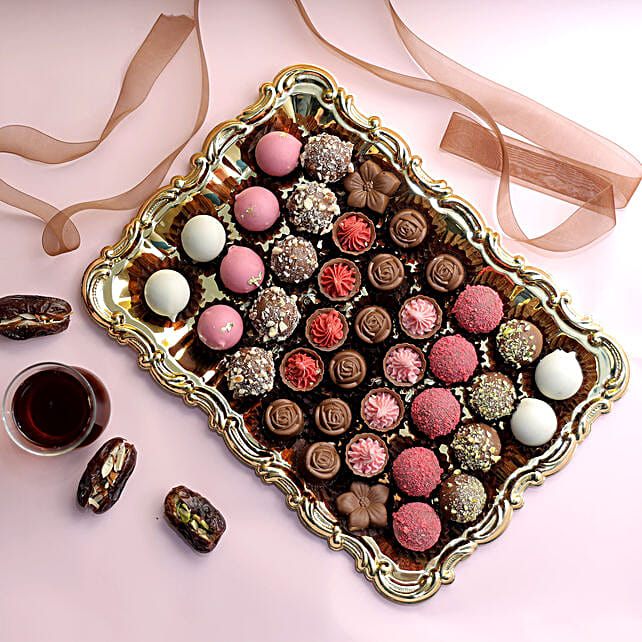 Exotic Delicious Chocolates uae Gift Exotic Delicious Chocolates FNP