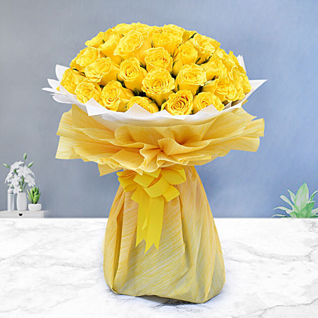 Majestic 50 Yellow Roses uae Gift Majestic 50 Yellow Roses FNP