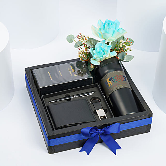 Gift Hamper For Him With Swiss Arabian Shaghaf Oud Aswad uae Gift