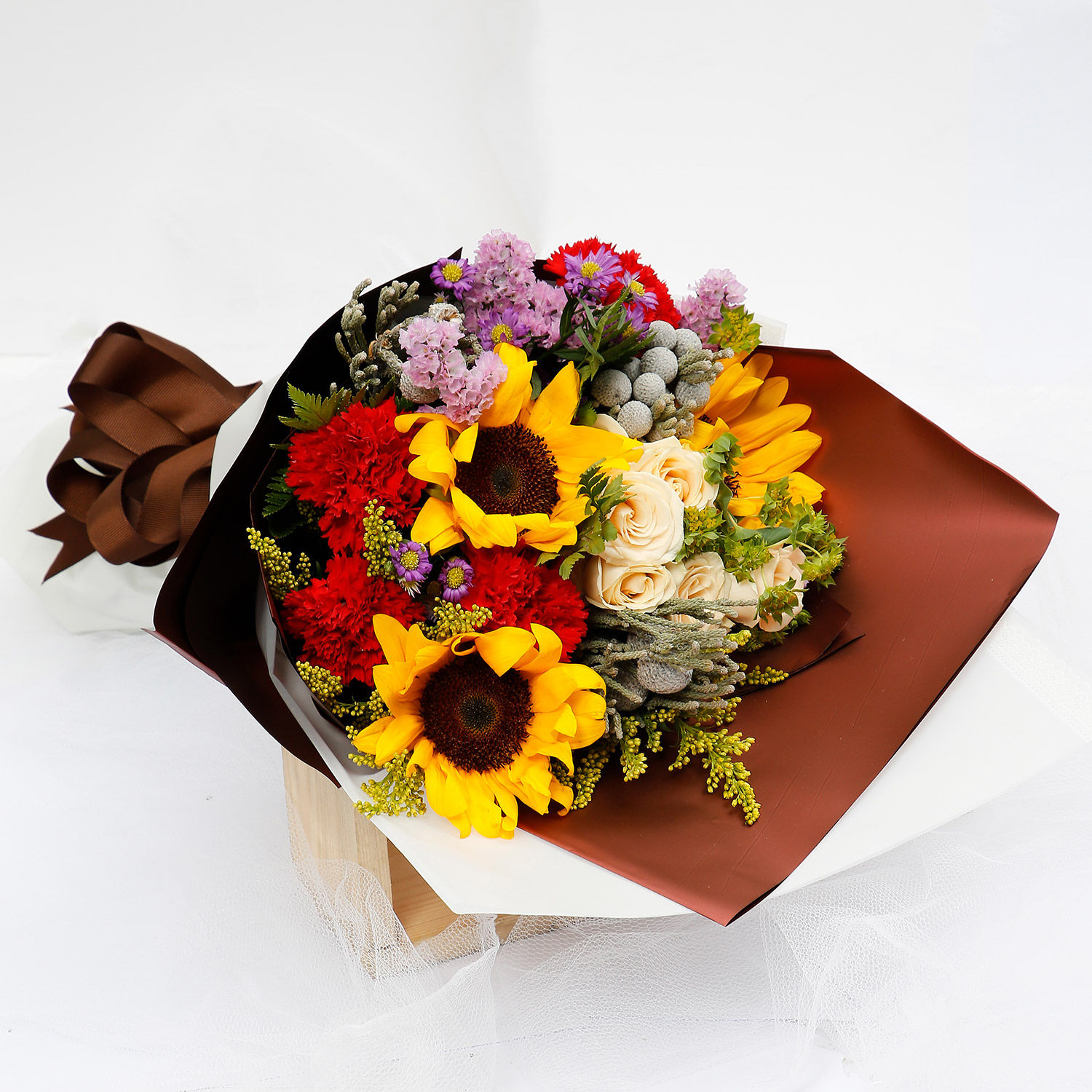 Joyful Bouquet Of Mixed Flowers uae Gift Joyful Bouquet Of Mixed