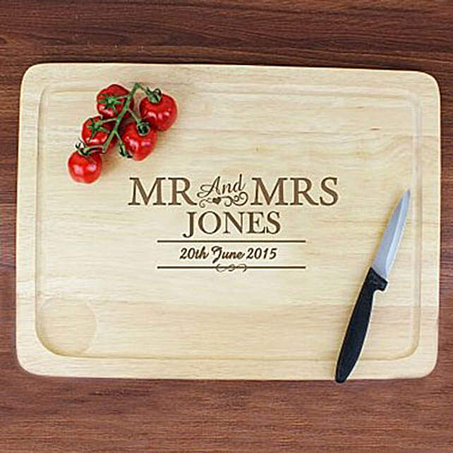 Personalized Mr And Mrs Meat Carving Board In Uk Gift Personalized Mr And Mrs Meat Carving Board Ferns N Petals