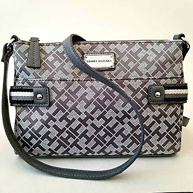 tommy hilfiger handbags usa